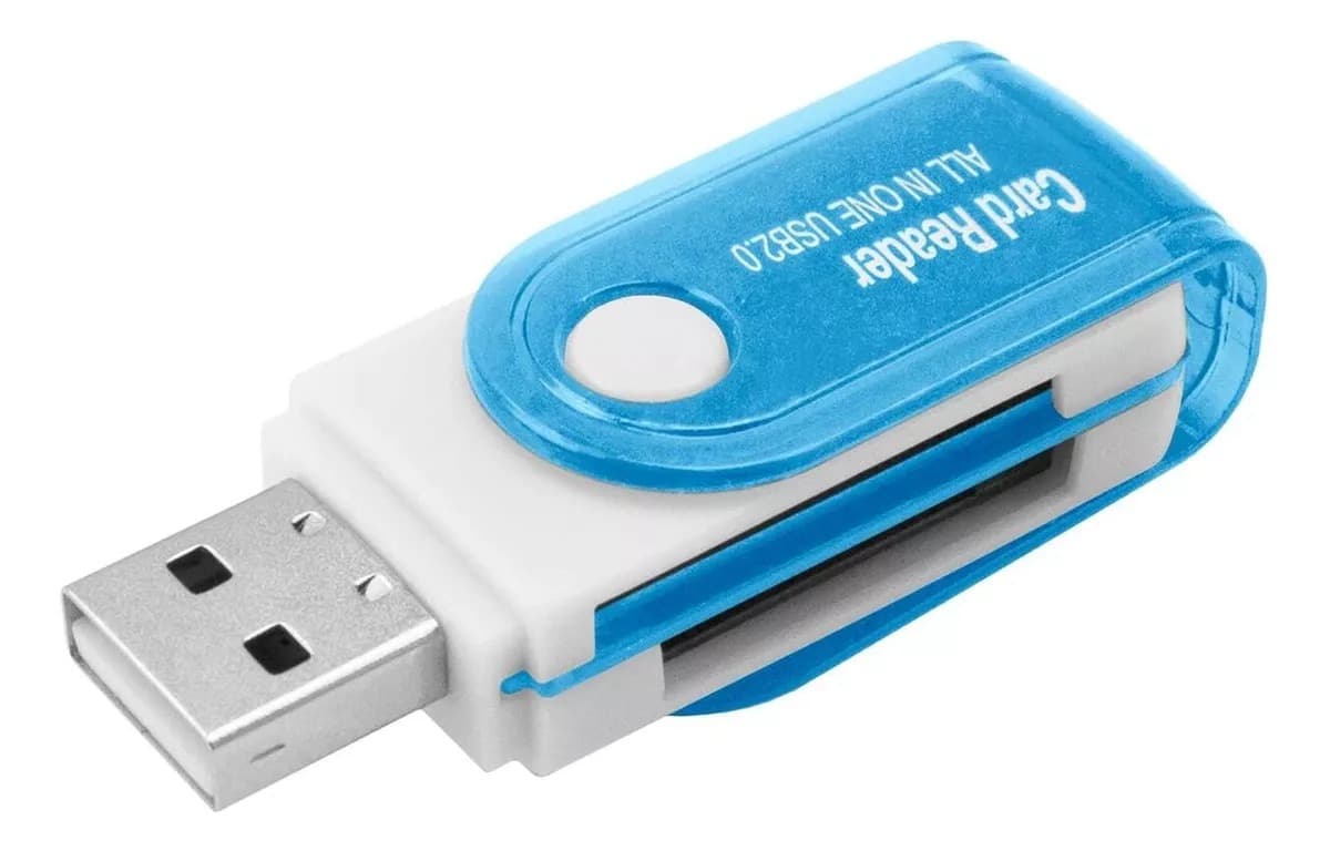 Lector de Tarjetas 24 en 1 (Micro SD, SD y más)